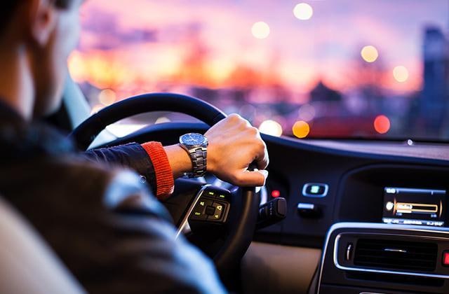 名称：开车不犯困超好听的串烧 20张描述：超靓高清发烧人声蓝调Rnb串烧【玄音高端无损】抖音冠军榜热门神曲中文合集【玄音高端无损】爱情有时很残忍 (抖音流行劲爆中文DJ串烧)【玄音高端无损】酒吧商业电音House串烧【玄音高端无损】链接：