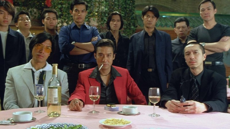 名称：江湖告急 (2000) 蓝光 国粤双语  梁家辉/吴君如/陈奕迅描述：纵横江湖二十年的黑帮大佬任因久（梁家辉 饰）树敌无数，因此屡遭他人暗算，并得知有人要在24小时内取他性命