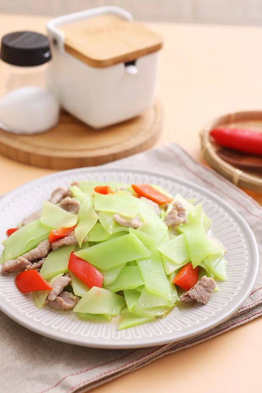 名称：家常菜 - 教做菜 相关书籍描述：本资源内含书籍有：最爱家常菜、手把手教你学烘培、家制美味小菜500种、10分钟轻松做电锅菜、西式60餐100例、蔬菜100种做法、养成烹饪好习惯等等…（教做菜）链接：