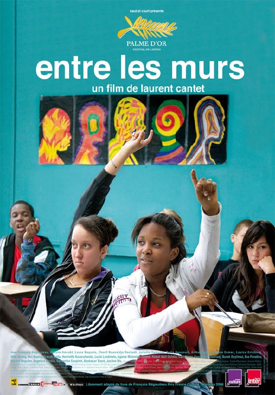 名称：课室风云 Entre les murs (2008)描述：弗朗索瓦和他的教师同事们为巴黎郊区一所中学的新学年做准备