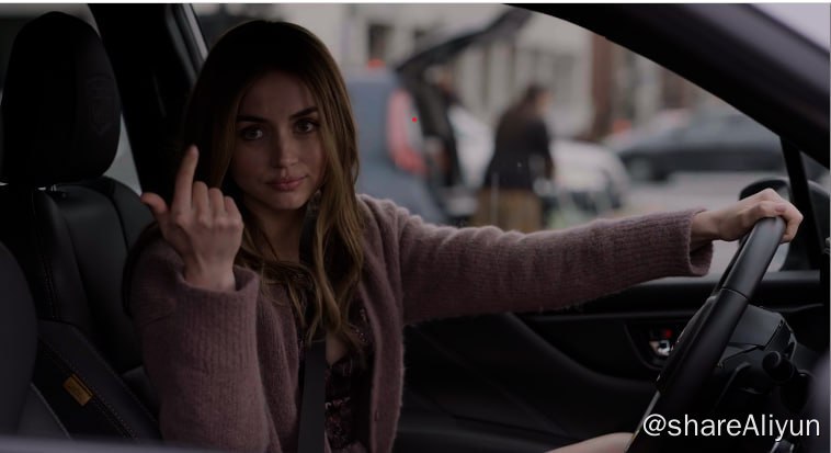 名称：《神鬼出没》描述：是由克里斯·埃文斯、安娜·德·阿玛斯主演的动作片，于2023年在美国上映