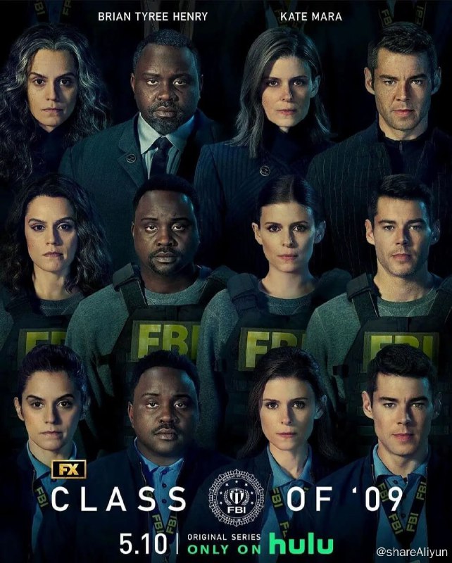 名称：09届探员 Class of '09 (2023) 8集完结描述：故事讲述在近未来美国的司法系统已经被人工智能所改变，主角是一群FBI探员，这群在09年毕业的探员因为一名共同好友过世而重聚