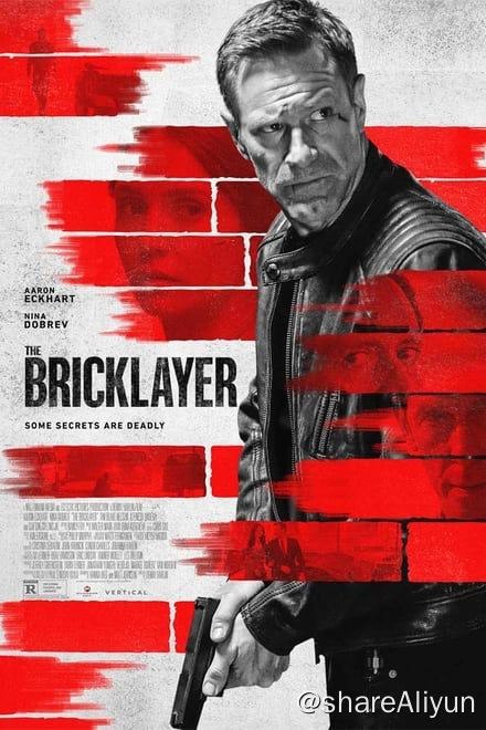 名称：谍影追凶/瓦工 The Bricklayer (2023)✨【1080p.高码率】7.5G描述：人工翻译字幕，调轴匹配封装 / 1080p 高码率版 / 后续同文件夹更新4k版本有人正在勒索中央情报局——通过暗杀外国记者，并栽赃CIA