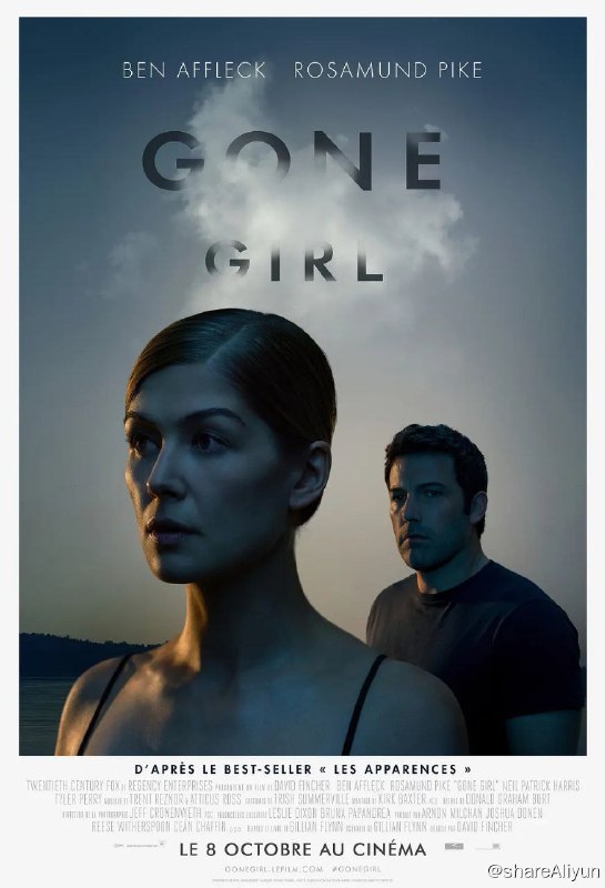 名称：№121 无人知晓 2004.mkv描述：结婚五周年纪念日的早上，尼克·邓恩（本·阿弗莱克 Ben Affleck 饰）来到妹妹玛戈（凯莉·库恩 Carrie Coon 饰）的酒吧，咒骂抱怨那个曾经彼此恩爱缠绵的妻子艾米（罗莎蒙德·派克 Rosamund Pike 饰）以及全然看不见希望的婚姻