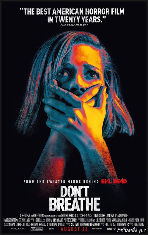 名称：屏住呼吸1 蓝光原盘REMUX 内封字幕描述：洛奇（简·莱维 Jane Levy 饰）、艾利克斯（迪兰·米内特 Dylan Minnette 饰）和摩尼（丹尼尔·祖瓦图 Daniel Zovatto 饰）是三名擅长“闯空门”的惯偷，这一次，他们将目标锁定在了一位盲眼的退伍老兵身上