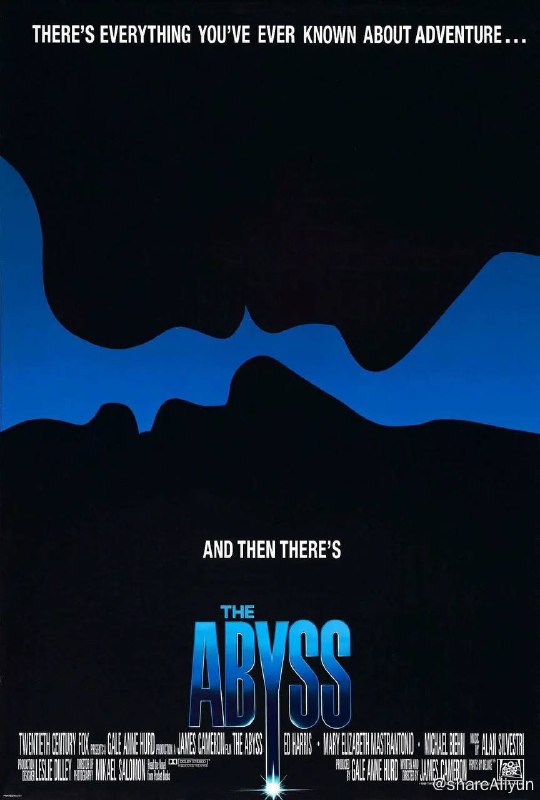 名称：深渊 4K原盘REMUX 杜比视界 内封字幕描述：美国核潜艇蒙坦娜号在深海追踪一个不明物体的时候不幸失踪，高压潜水钻台深海之心号工头巴德（艾德·哈里斯 Ed Harris 饰）接到命令负责配合科菲上尉（迈克尔·比恩 Michael Biehn 饰）前去营救