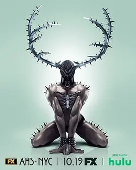 名称：美国恐怖故事11季全+故事集两部描述：心理治疗师Ben（迪伦·麦克德莫特 Dylan McDermott 饰）因与女学生有染被妻子Vivien（康妮·布里登 Connie Britton 饰）发现，经协调决定带着女儿Violet一家搬到洛杉矶开始新生活