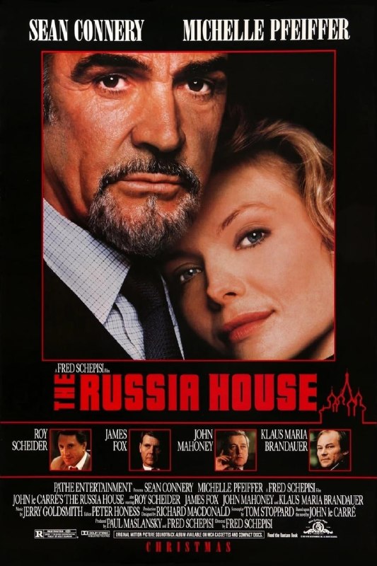 名称：俄罗斯大厦 The Russia House (1990)描述：卡塔雅(米歇尔·菲佛 Michelle Pfeiffer 饰)是一名图书编辑，某日，她将一份由某位苏维埃科学家撰写的手稿寄给了英国书商巴里(肖恩·康纳利 Sean Connery 饰)，哪知道自己的这一无心举动竟然令两人被卷入了一个巨大的政治阴谋之中