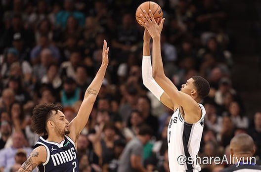 名称：23-24赛季常规赛 231026 独行侠vs马刺 文班亚马首秀描述：23-24赛季常规赛 231026 独行侠vs马刺 文班亚马首秀链接：