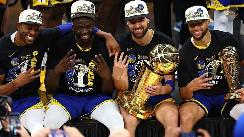 名称：NBA勇士纪录片描述：勇士夺冠纪录片