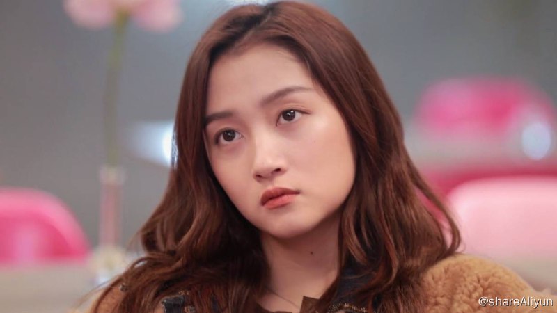 名称：〔关晓彤〕写真合集描述：〔关晓彤〕写真合集链接：