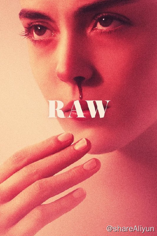 名称：生吃(2016)REMUX描述：贾斯汀生长在一个素食主义家庭之中，严格遵守着饮食上的戒律，从未尝过荤腥